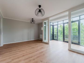 Erstbezug nach Sanierung provisionsfreie 2 Zimmerwohnung mit Wintergarten Wohnung Berlin