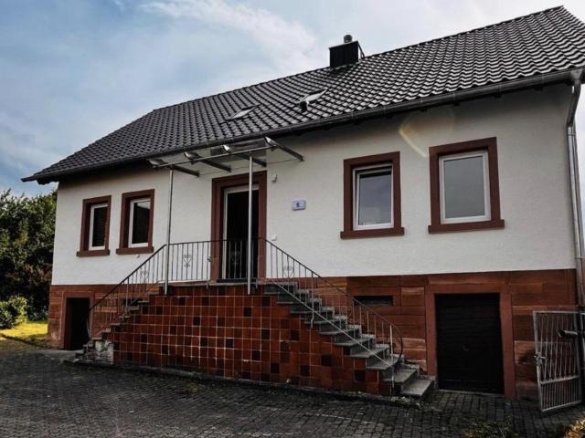 Erstbezug neu renoviertes Einfamilienhaus mit Garten in 63828 Kleinkahl