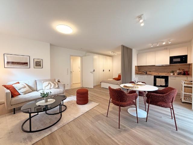 Erstbezug Neubau! Stilvoll möblierte 1 Zi Whg mit ruhiger Terrasse in München Laim
