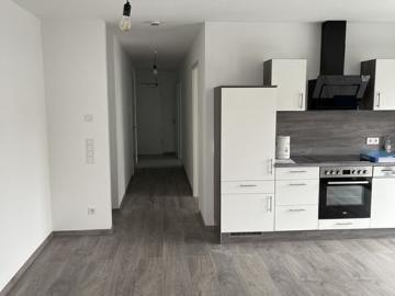 Erstbezug Neubau Sehr schöne, große, helle und ruhige EG 2 Zimmer Whg. mit Gar.