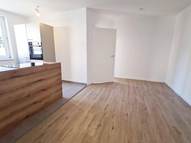 ERSTBEZUG, Neilreichgasse, 40 m2 Neubau, 2 Zimmer, Komplettküche, Duschbad, Parketten, 2. Liftstock