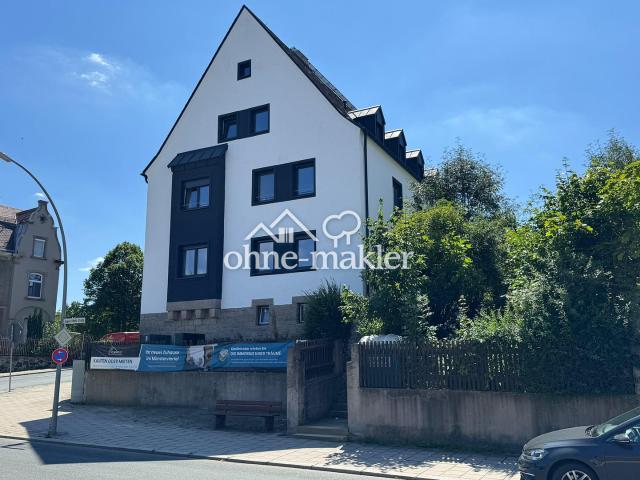 Erstbezug Sanierte 3 Zimmer DG Wohnung mit Panoramablick