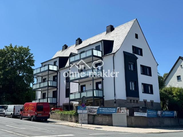 Erstbezug sanierte 3 Raumwohnung mit großem Balkon