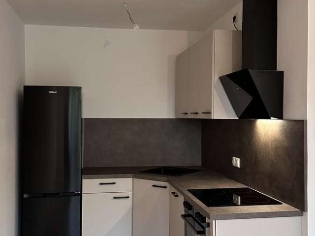 Erstbezug Sanierte 2 Zimmer Wohnung mit EBK und Balkon