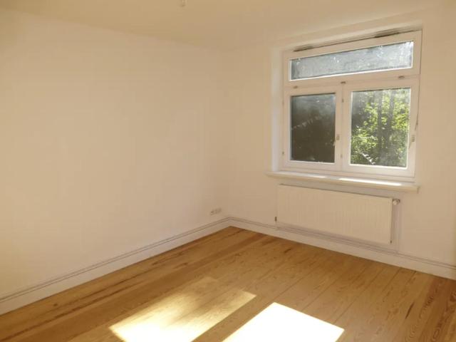 ERSTBEZUG Schöne 3 Zimmer Wohnung mit Balkon