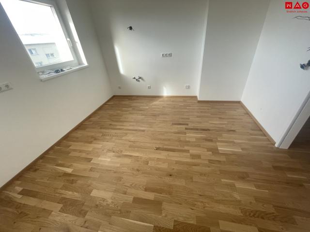 erstbezug nach sanierung single wohnung am südseitigen sonnenhang!
