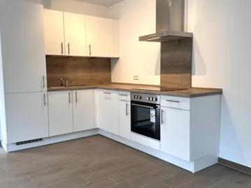 Erstbezug! Stilvolle Maisonettewohnung mit eigenem Eingang in ländlicher Idylle!