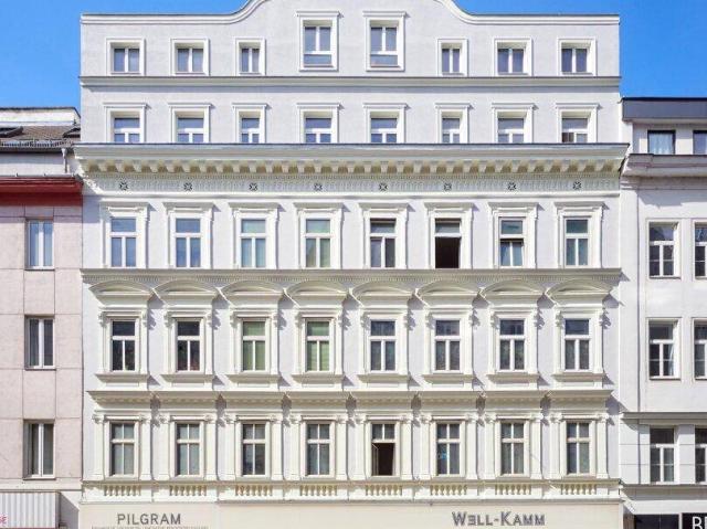 ERSTBEZUG – Stilvoller 3 Zimmer Dachgeschoss Traum nahe Naschmarkt freier Mietzins
