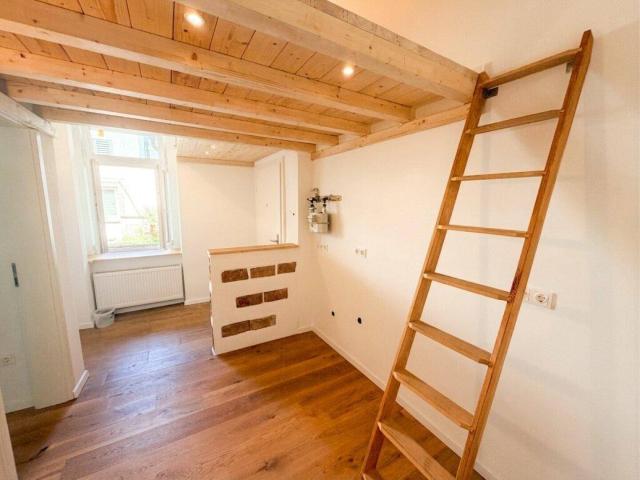 ERSTBEZUG WOHNUNG Wohnraum + Schlafkabinett