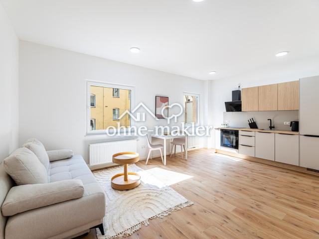 Erstbezug! Wunderschöne 2 Zimmer Wohnung mit Balkon!