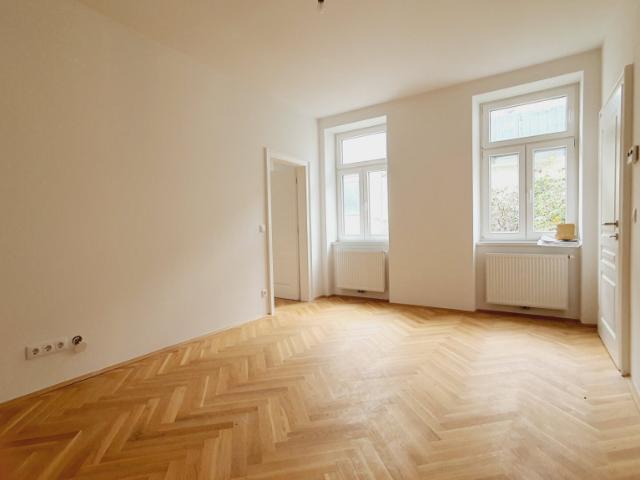 ERSTBEZUG Top sanierter Altbau im 3. Liftstock