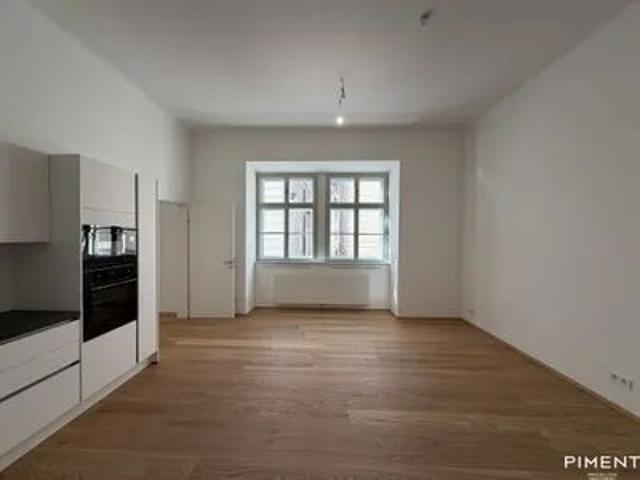 ERSTBEZUG! TOP 3 ZIMMER ALTBAUWOHNUNG IN BESTLAGE! UNBEFRISTET