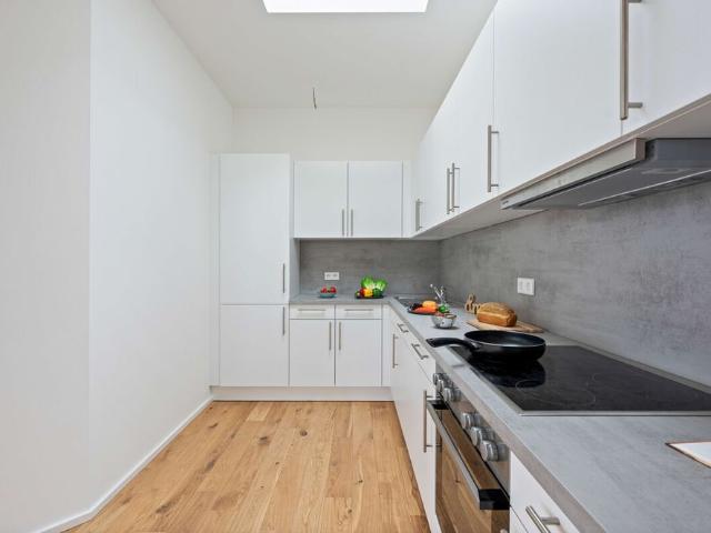 ERSTBEZUG* Traumhafte 2 Zimmer Wohnung mit eigenem Gartenanteil direkt in Flussnähe sucht Sie!
