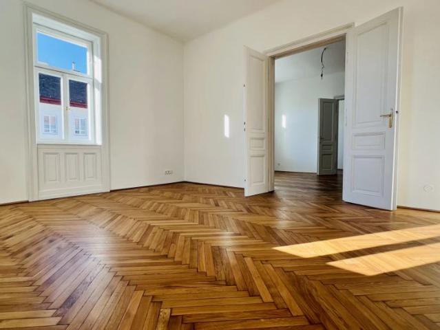 Erstbezug · U6 in Gehweite · hochwertige 3 Zimmer Wohnung · Lift · Küche mit Essbereich · Fussbodenheizung