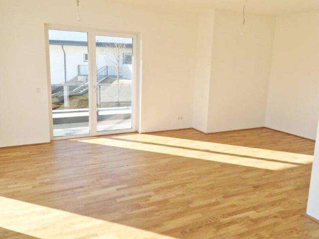 Erstbezug und Ruhelage in Mariatrost: moderne 4 Zimmerwohnung mit Terrasse, mit Garten und 2 Tiefgaragenplätze