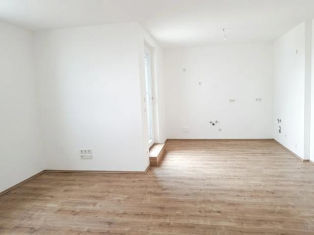 Erstbezug über den Dächern – Moderne 2 Zimmer Dachgeschosswohnung