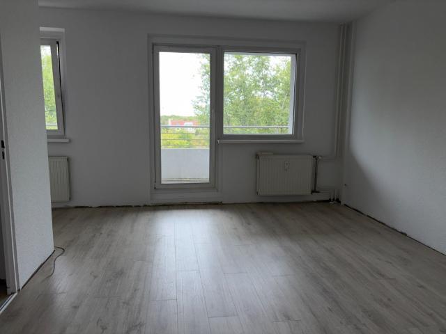 Erste eigene Wohnung in Berlin Lichtenberg!