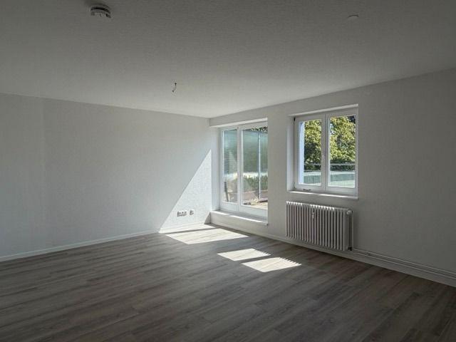 Erste gemeinsame Wohnung mit Dachterrasse!