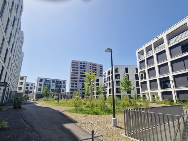 Erste gemeinsame Wohnung mit Sitzplatz