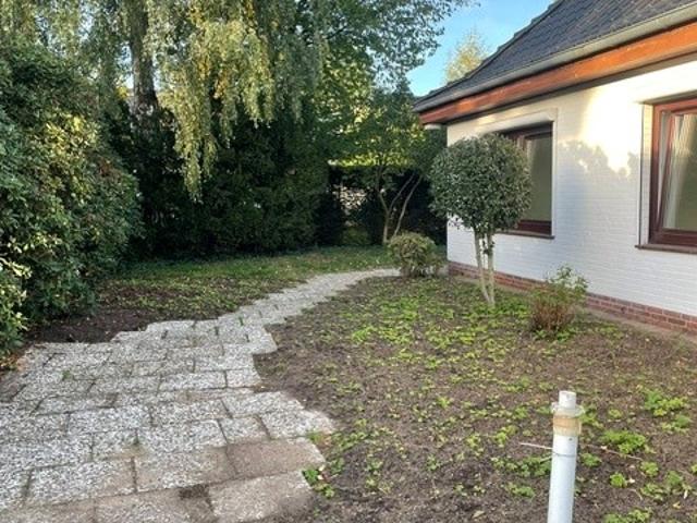 Erster Eindruck zählt, Einfamilienhaus in ruhiger Lage zu vermieten !