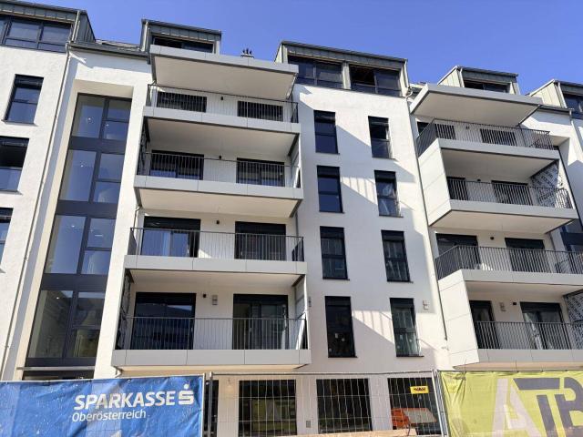Erstklassig wohnen in Linz 4 Zimmer Wohnung mit 2 Balkonen und 2 Badezimmer! Bezug Jänner 2027