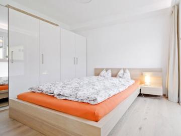 Erstklassige 2 Zimmer Wohnung mit Balkon und eigenem Autoabstellplatz in der Höttinger Au