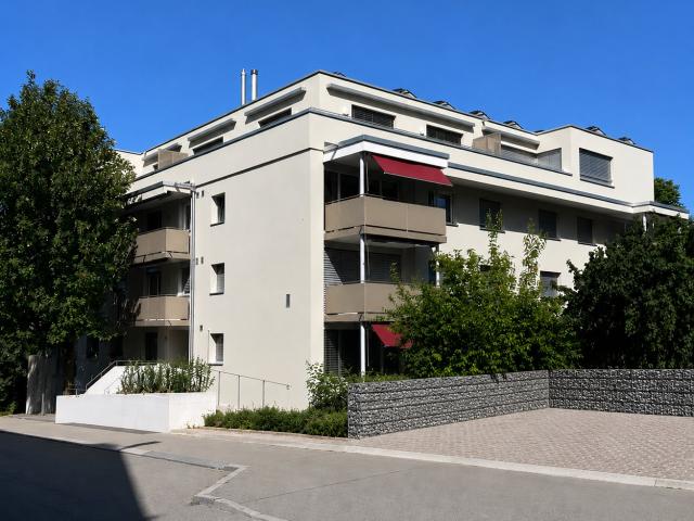 ERSTVERMIETUNG 4.5 Zimmer Attika Wohnung, 8048 Zürich zu vermieten