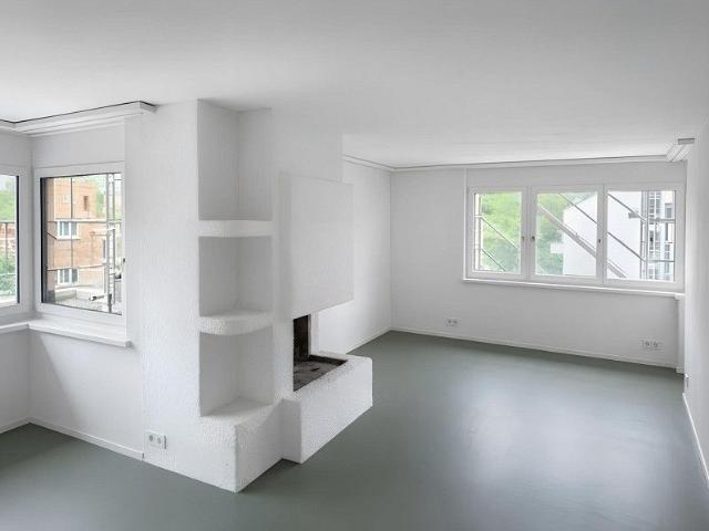 ERSTVERMIETUNG 4.5 Zimmerwohnung 1.OG, 8048 Zürich zu vermieten