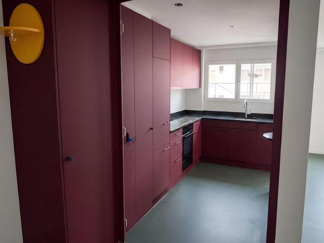ERSTVERMIETUNG 4.5 Zimmerwohnung im 3. OG, 8048 Zürich zu vermieten