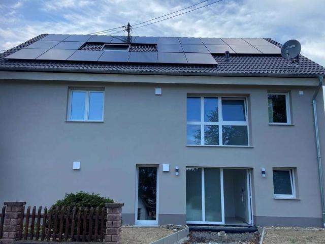 Erstvermietung 170 m² | 5 Zimmer | Dachterrasse + Garten | Klima | Doppelgarage |