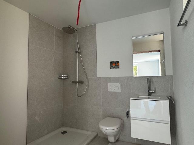 Erstvermietung 2 Zimmerwohnung mit Sitzplatz
