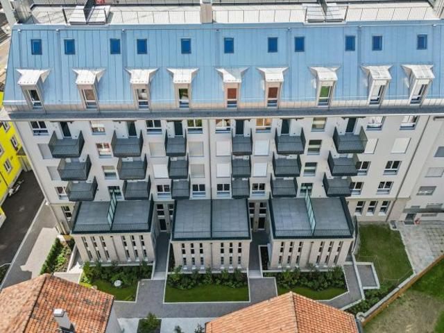 ERSTVERMIETUNG: 3½ Zimmerwohnung an bester Lage in Zürich Oerlikon