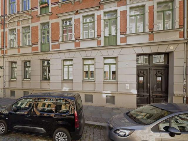 Erstvermietung von Privat: Stilvolle teilmöblierte 3 ZW mit Südbalkon, 2. OG L Südvorstadt
