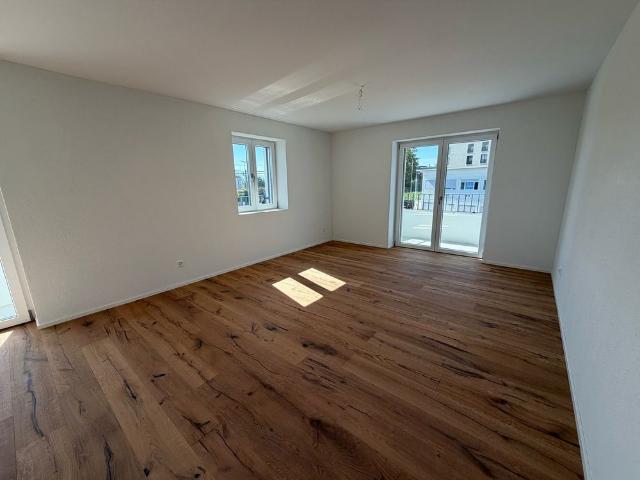 ERSTVERMIETUNG: Wunderschöne 3.5 Zimmerwohnung an toller Lage