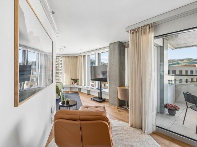 ERSTVERMIETUNG: Business Apartment im Pilatus Tower