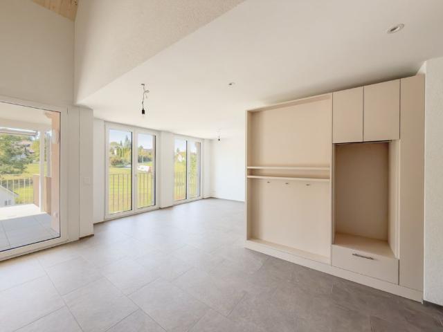 Erstvermietung Grosszügige 4.5 Zimmer Maisonettewohnung an ruhiger Lage