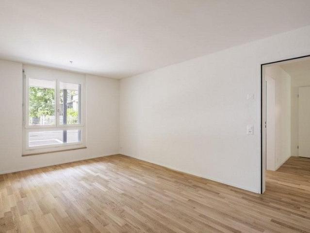 Erstvermietung Lichtdurchflutete Erdgeschossnwohnung zu vermieten