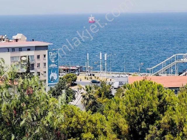 Ersü'den Komple Deniz Ve Park Manzaralı Ferah 3+1 Arakat Daire