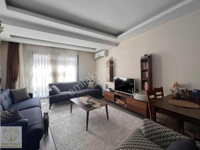 Ersü'den 3+1 Merkezi Konumda Doğalgazlı Asansörlü Arakat Daire