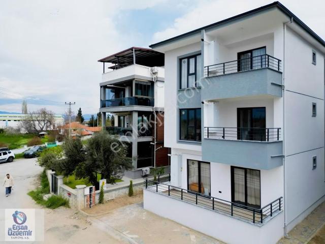 Ersan Özdemir İnşaattan Burhaniye Geriç'te Sıfır Satılık 1+1