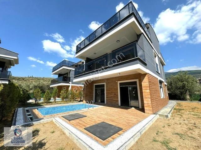 Ersan Özdemir İnşaattan Güre'de Emsalsiz Kaçırılmaz 5+1 Villa