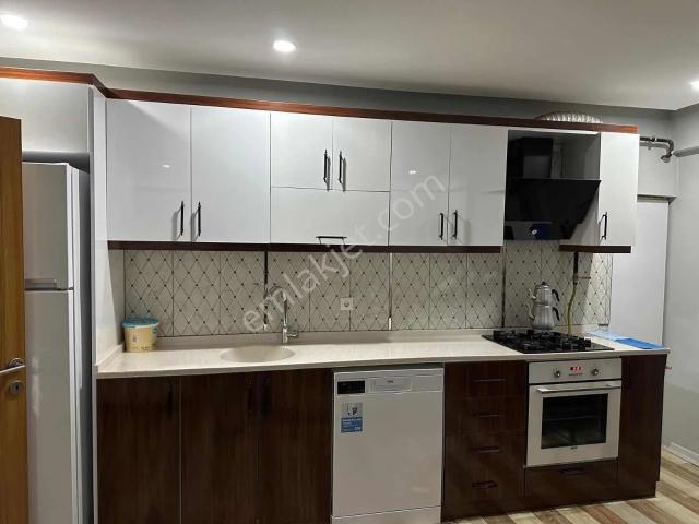 Ersay'dan Kiralık eşyalı 1+1 etibank Parka Bakıyor arakat