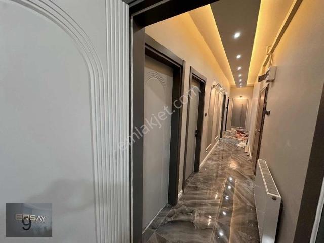 Ersay'dan Kiralık 2+0 çarşı'da içi Sıfır eşyalı Veya Eşyasız