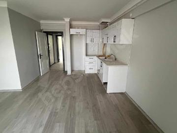 ERSAY'dan SATILIK1+12.KATÇARŞIYA YÜRÜYÜŞ MESAFESİ