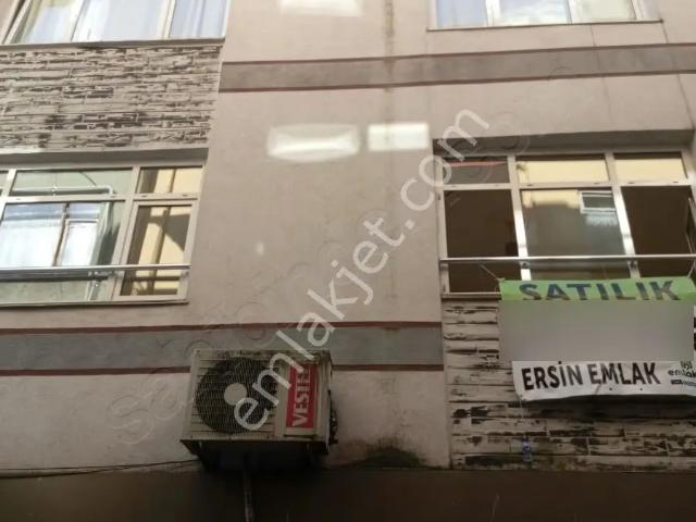 Ersin Gazi Cad Satilik Dogalgazlı Daıre