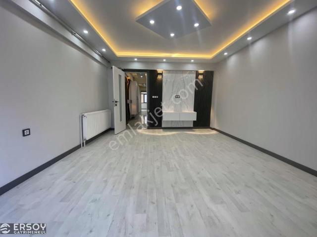 Ersoy'dan Yarhasanlar Mah. 3+1 K. Mutfak Masrafsız Daire