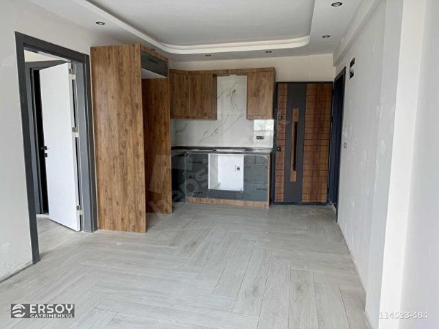 ERSOY'DAN SATILIK MODERN 1+1 SİTE İÇERİSİNDE SIFIR LÜKS DAİRE