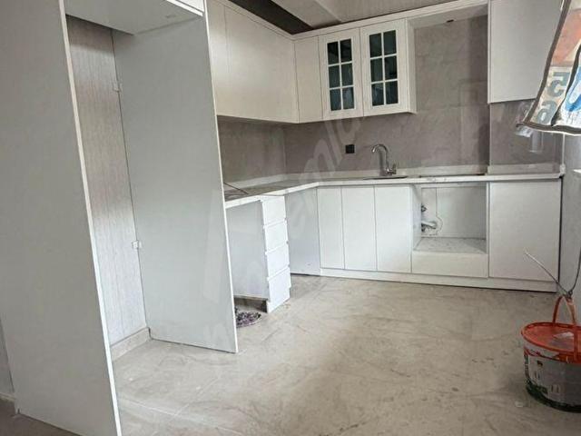 ERTUĞRULGAZİ ALPET PETROL ARKASINDA DÜZLÜKTE 2+1 GİRİŞ KAT DAİRE