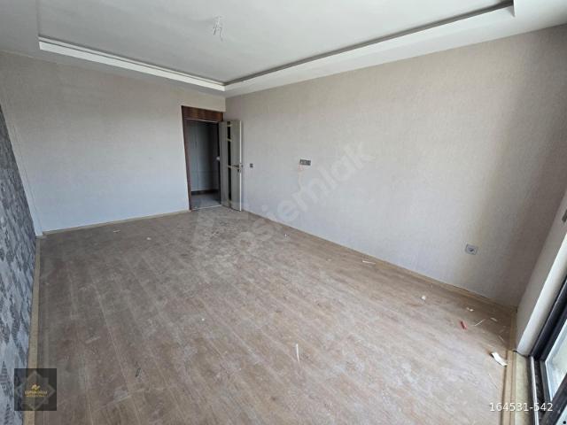 ERTUĞRULGAZİ'DE SU YOLU CİVARINDA FIRSAT 2.5+1 DAİRE ! ! !