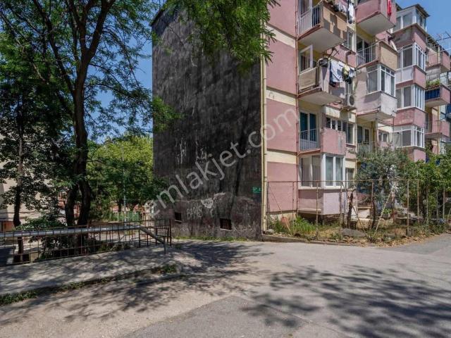 Ertuğrulgazi Mahallesinde 2+1 Satılık Daire